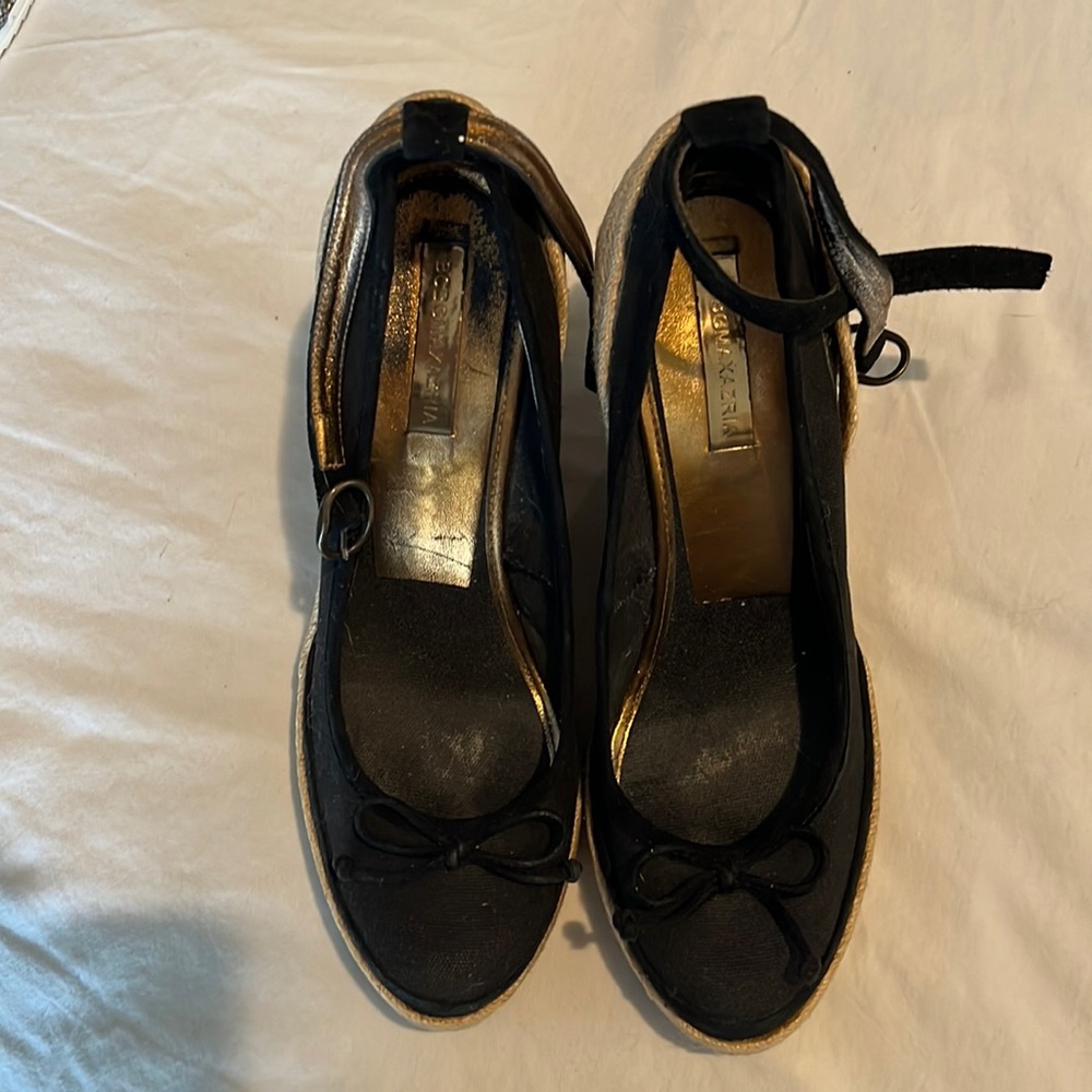 Wedge shoes